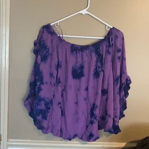 True Craft Wide Neck Ruffled Edge Top